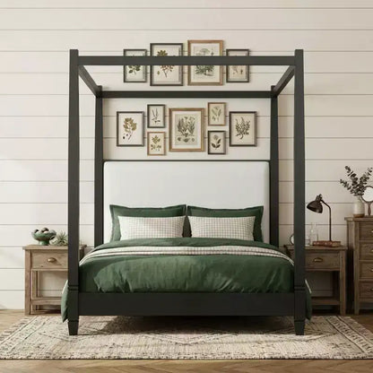Letto a baldacchino con testiera imbottita