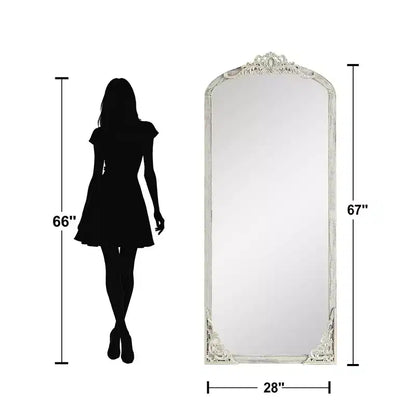Specchio a figura intera (senza supporto) in legno massello intagliato a fiori, ad angolo retto, leggermente curvo, effetto invecchiato bianco